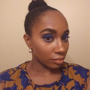 Meet your Posher, Makeda